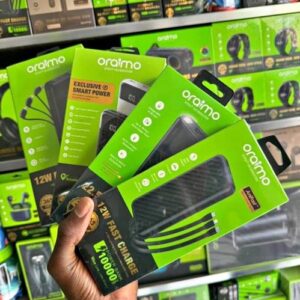 Batterie externe Oraimo AniFast 10000mAh dans sa boîte verte, affichant la mention "12W Fast Charge.
